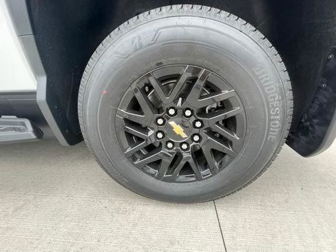 New 2024 Chevrolet Silverado EV W/T image 27