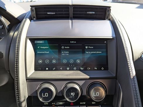 Used 2019 Jaguar F-TYPE Convertible RWD image 22
