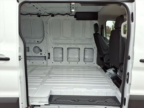 Used 2025 Ford Transit 150 Low Roof AWD image 8