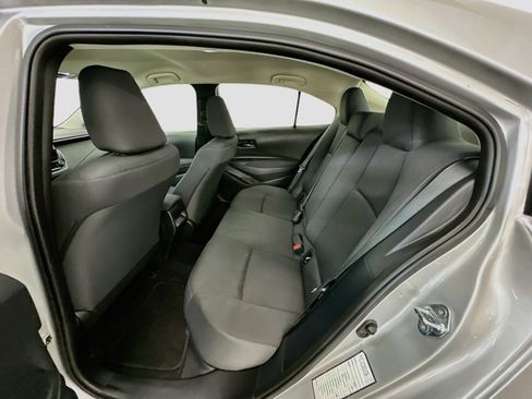 Used 2023 Toyota Corolla LE FWD image 29