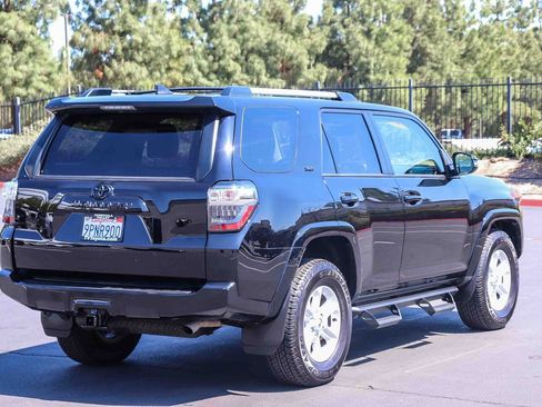 Certified 2024 Toyota 4Runner SR5 Premium w/ Moonroof Package RWD image 7