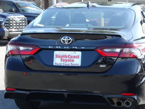 Used 2023 Toyota Camry SE w/ Convenience Package image 14