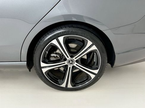 Used 2025 Mercedes-Benz C 300 Sedan image 34