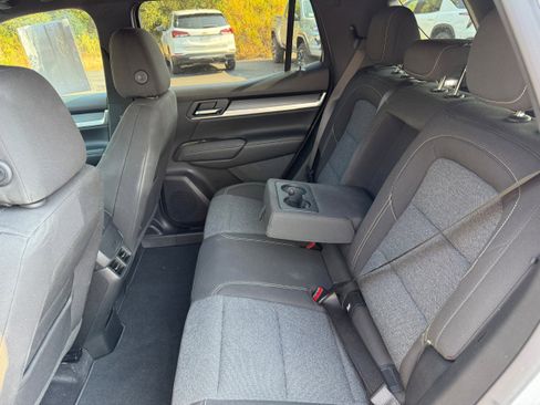 Used 2025 GMC Terrain Elevation w/ Technology Package II image 12