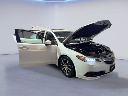 Used 2015 Acura TLX image 8