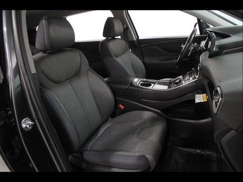 Certified 2023 Hyundai Santa Fe SEL AWD/4WD image 17