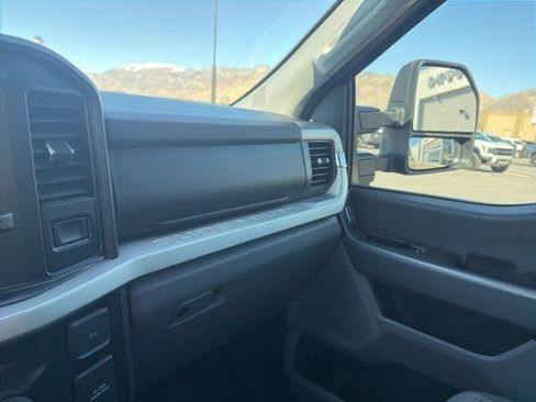 Used 2024 Ford F250 XLT w/ 360-Degree Camera Package AWD/4WD image 24
