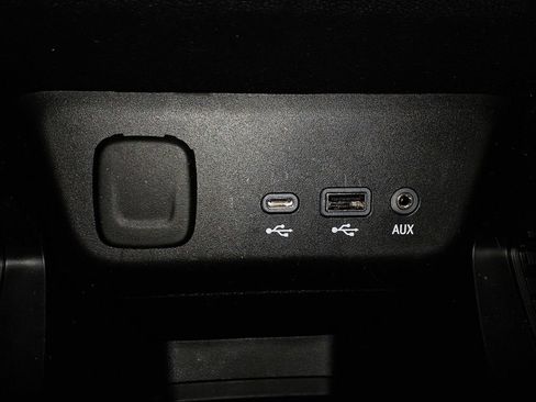 Used 2023 Chevrolet TrailBlazer ACTIV FWD image 23