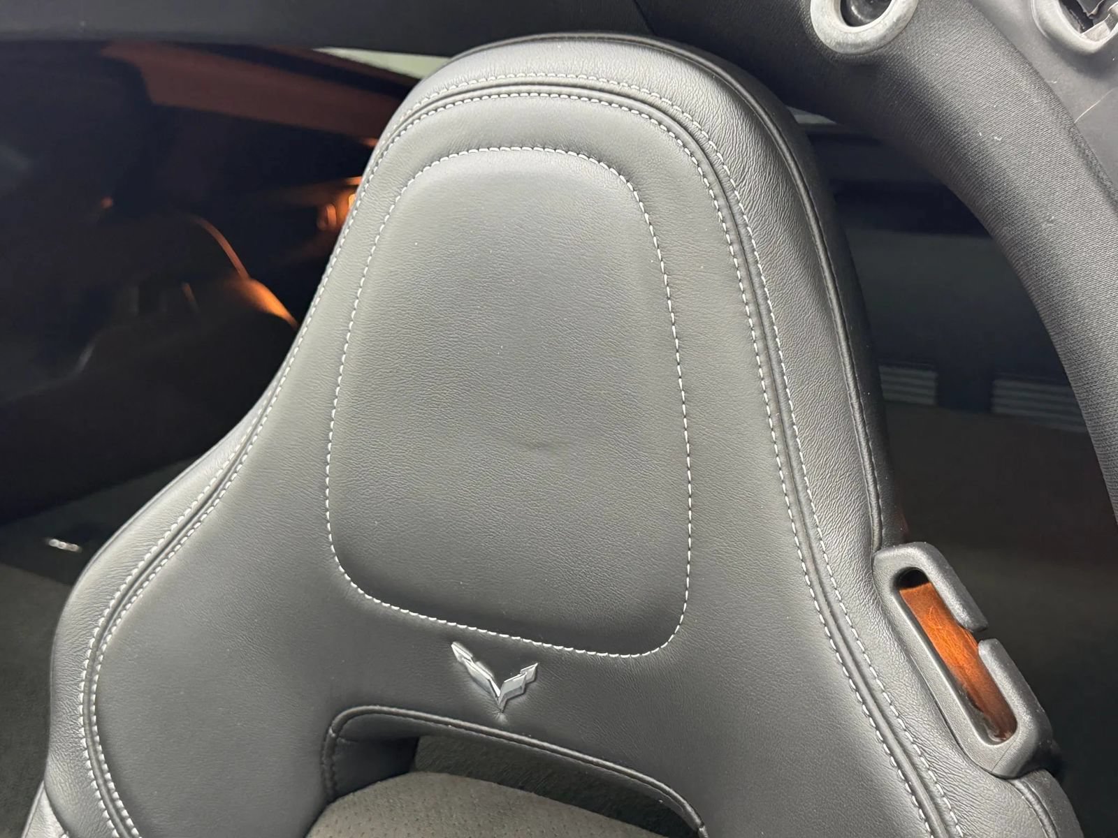 Used 2019 Chevrolet Corvette Stingray Coupe RWD image 12