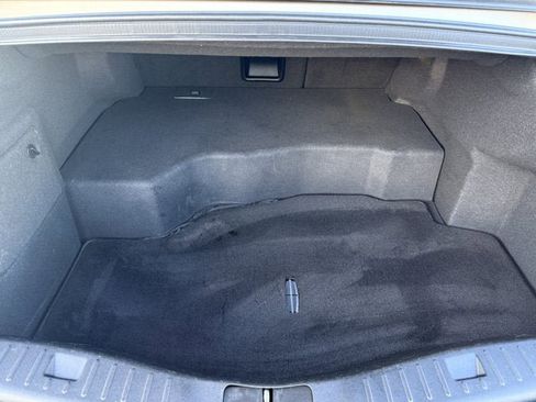 Used 2017 Lincoln MKZ Select w/ Technology Package image 18