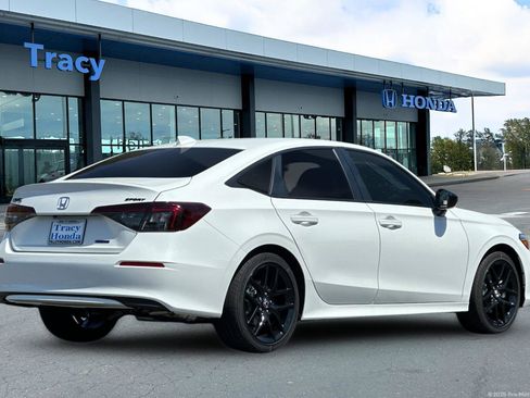 Used 2026 Honda Civic FWD Hybrid Sedan image 5