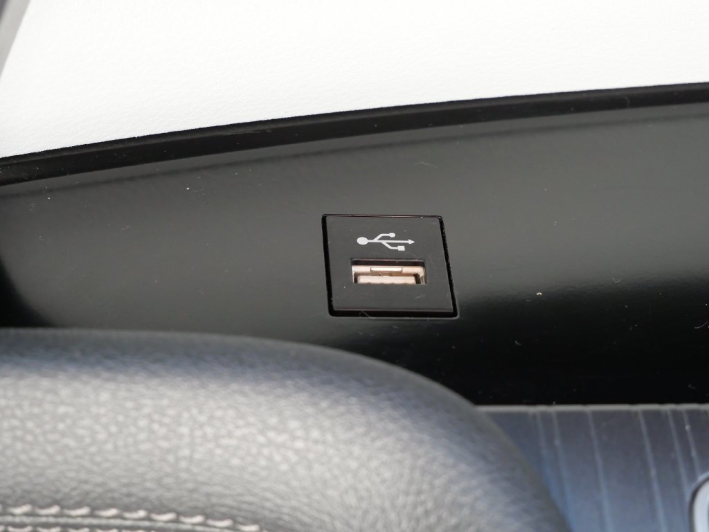 Certified 2026 Toyota Sienna XLE FWD image 20