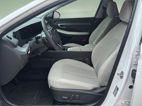 Used 2025 Hyundai Sonata SEL FWD image 20