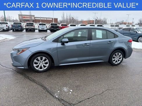 Used 2024 Toyota Corolla LE image 7