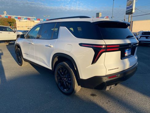 New 2026 Chevrolet Traverse LT w/ Midnight/Sport Edition image 11