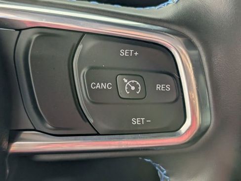Used 2023 Jeep Wrangler Unlimited Rubicon 4xe AWD/4WD image 15
