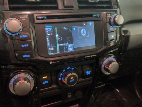 Used 2018 Toyota 4Runner TRD Pro AWD/4WD image 23