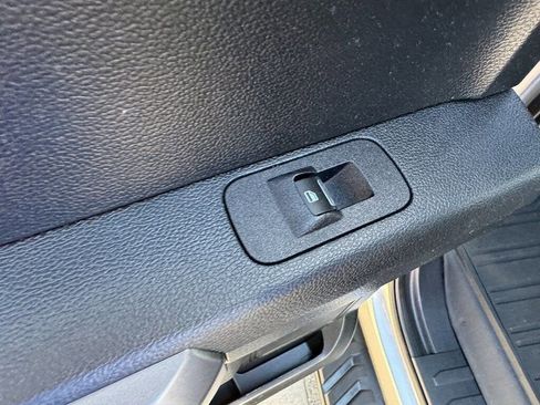 Used 2019 Ford F150 XLT w/ Equipment Group 302A Luxury AWD/4WD image 27