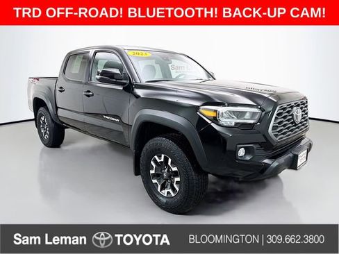 Used 2023 Toyota Tacoma TRD Off-Road image 1