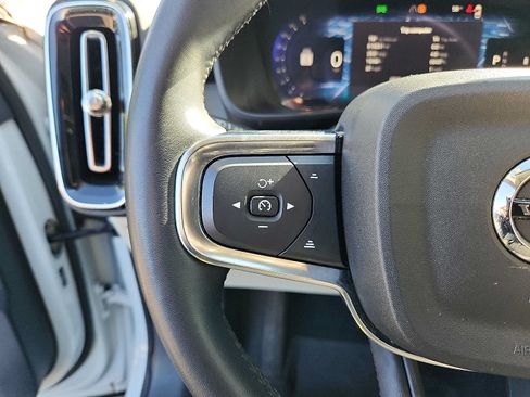 Certified 2023 Volvo XC40 B5 Plus w/ Driver Assist Package AWD/4WD image 20