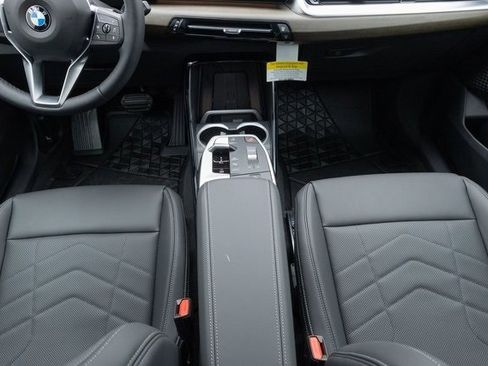 New 2025 BMW X1 xDrive28i w/ Premium Package image 26