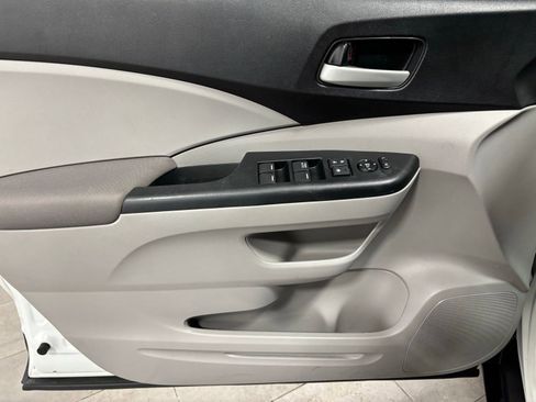 Used 2014 Honda CR-V LX image 18