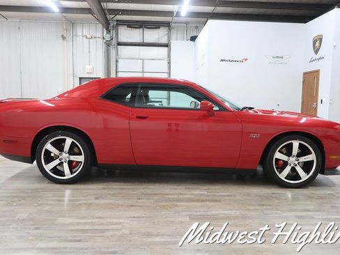 Used 2011 Dodge Challenger SRT8 w/ SRT Option Group II RWD image 9