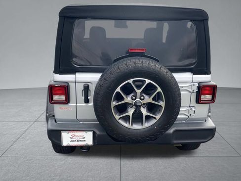 Used 2024 Jeep Wrangler Sport AWD/4WD image 10