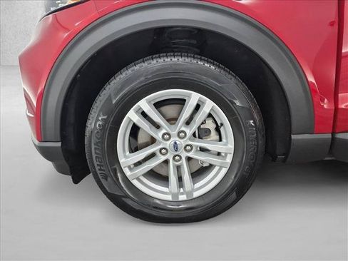 Used 2023 Ford Explorer XLT RWD image 26