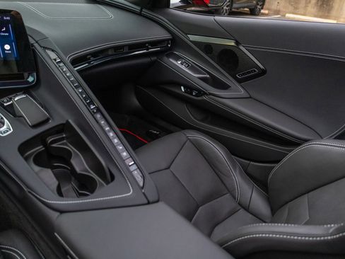 Used 2024 Chevrolet Corvette Stingray Preferred Conv w/ Z51 Performance Package image 60