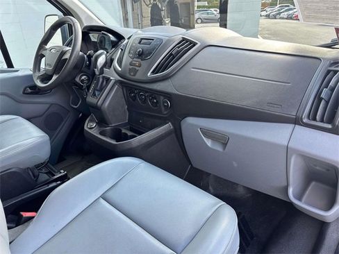 Used 2017 Ford Transit 250 130 Low Roof image 9
