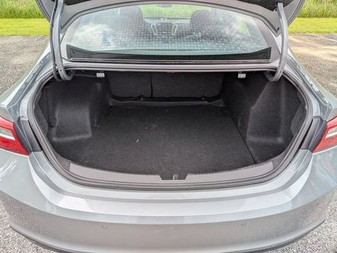 Used 2025 Chevrolet Malibu LT FWD image 29