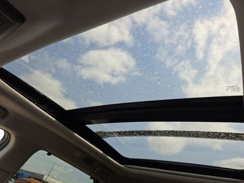 New 2026 Nissan Pathfinder Platinum AWD/4WD image 30