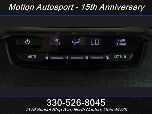 Used 2018 GMC Yukon Denali w/ Denali Ultimate Package AWD/4WD image 19