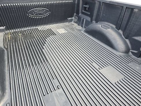 Used 2019 Ford F150 XLT w/ Equipment Group 301A Mid AWD/4WD image 5