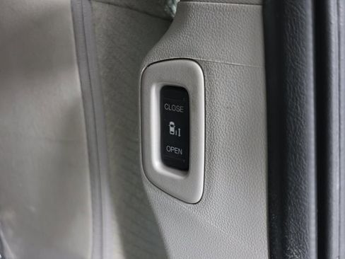 Used 2016 Honda Odyssey SE image 31