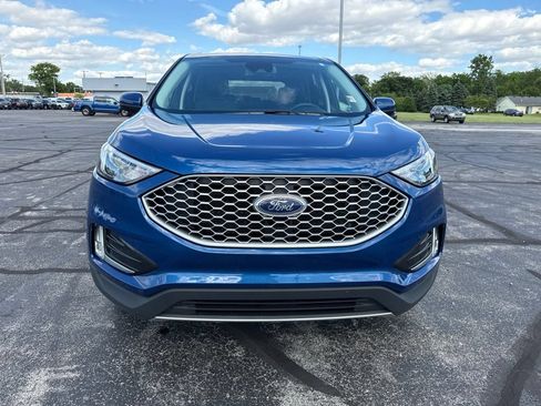 Used 2023 Ford Edge SEL w/ Convenience Package AWD/4WD image 3