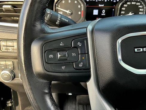 Used 2021 GMC Yukon Denali image 11