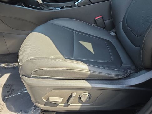 Used 2025 Hyundai Santa Cruz SEL FWD image 26