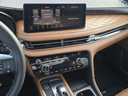 Used 2025 INFINITI QX60 Autograph image 33