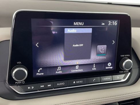 New 2025 Nissan Rogue SV image 21