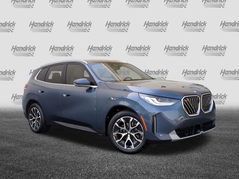 Certified 2026 BMW X3 xDrive30 w/ Premium Package AWD/4WD image 2