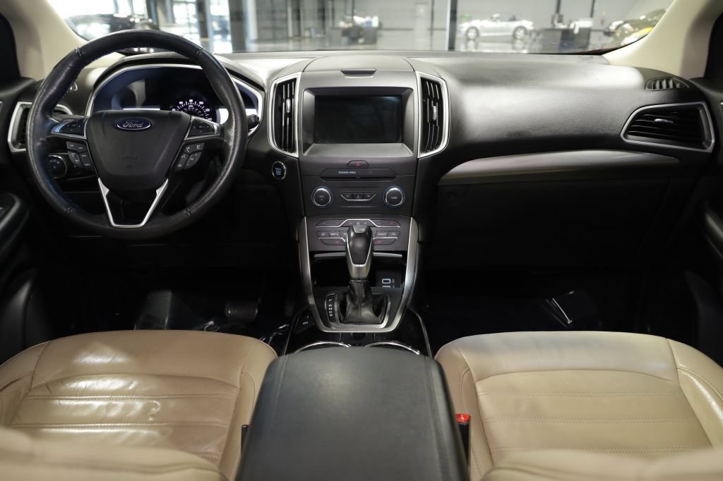 Used 2017 Ford Edge SEL w/ Equipment Group 201A FWD image 21
