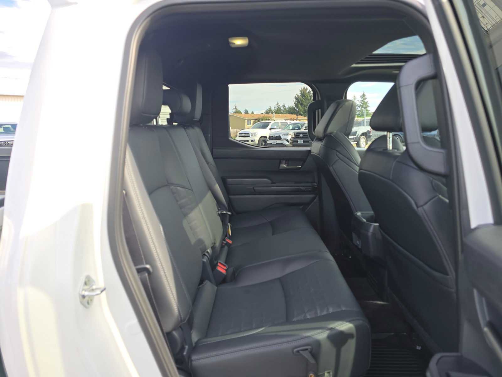Used 2024 Toyota Tacoma TRD Off-Road w/ TRD Off Road Premium Package AWD/4WD image 19