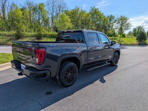 Used 2022 GMC Sierra 1500 Elevation image 5