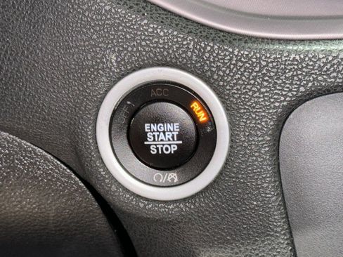 Used 2023 Dodge Charger SXT image 38