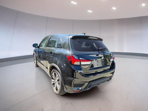Used 2025 Mitsubishi Outlander Sport SE AWD/4WD image 3