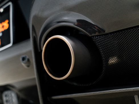 Used 2020 Ferrari 488 Pista image 92