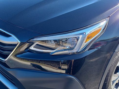 Used 2020 Subaru Outback Touring w/ Tech Package 2 image 9