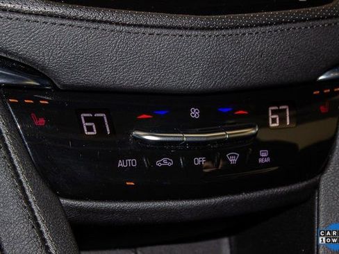 Certified 2025 Cadillac XT5 Premium Luxury image 33